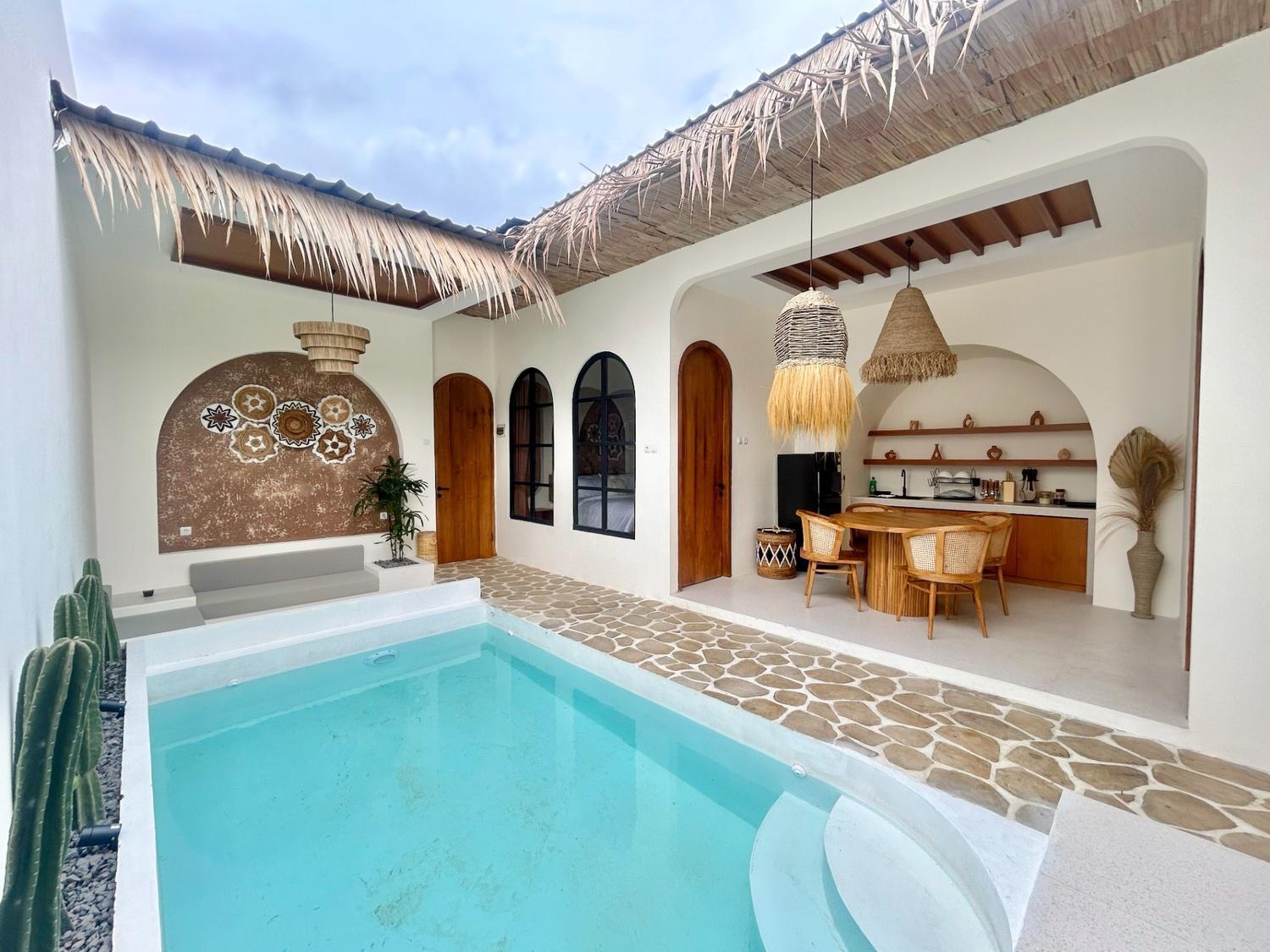 Tujuan Jogja Villas Arjuna With Private Pool Tugu Exterior photo