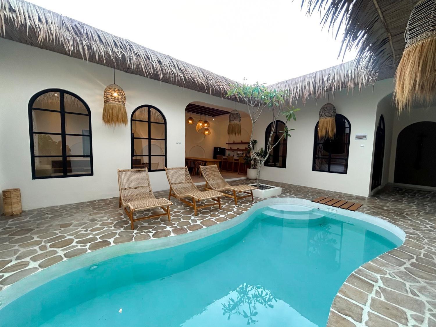 Tujuan Jogja Villas Arjuna With Private Pool Tugu Exterior photo