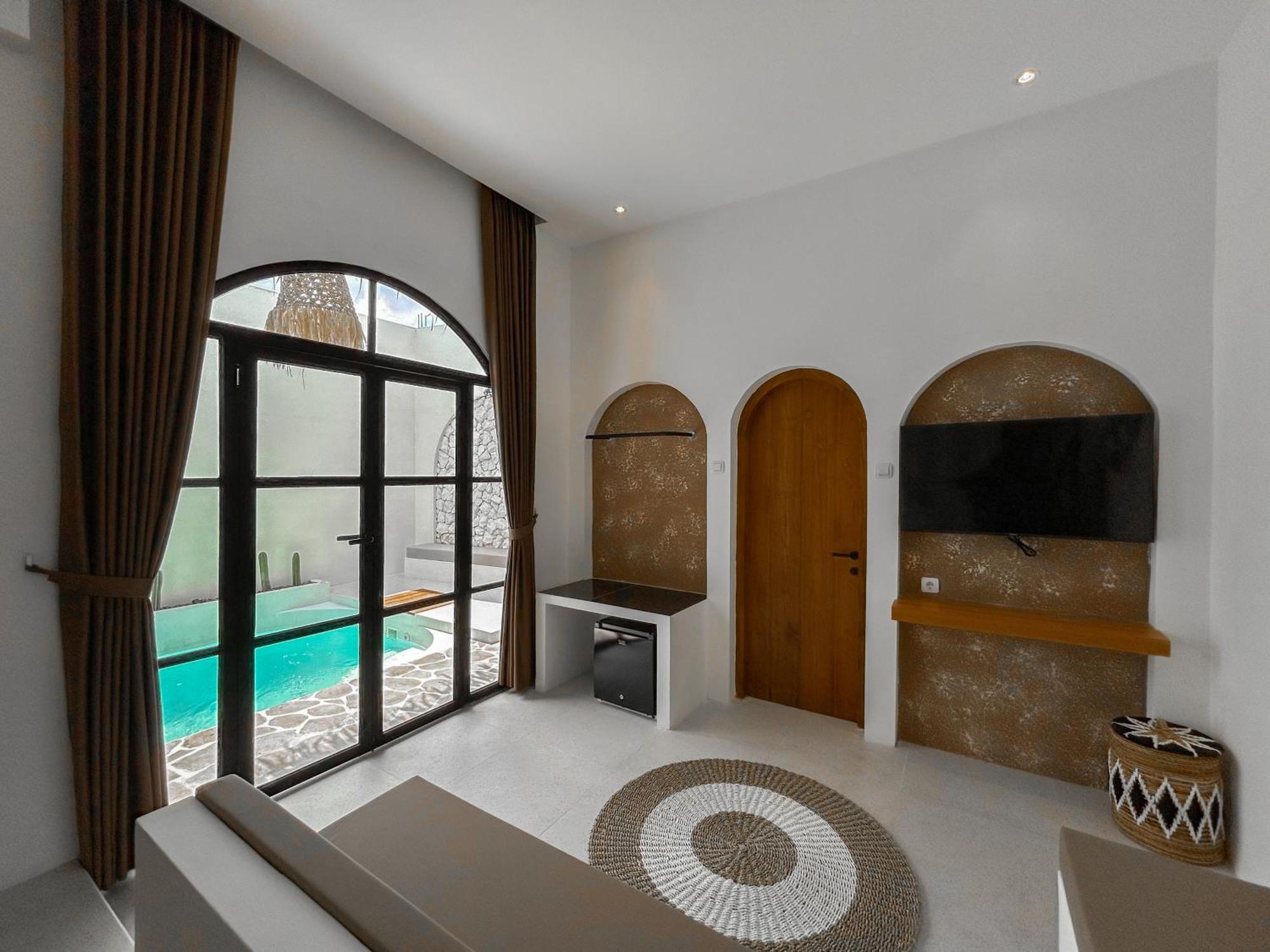 Tujuan Jogja Villas Arjuna With Private Pool Tugu Exterior photo